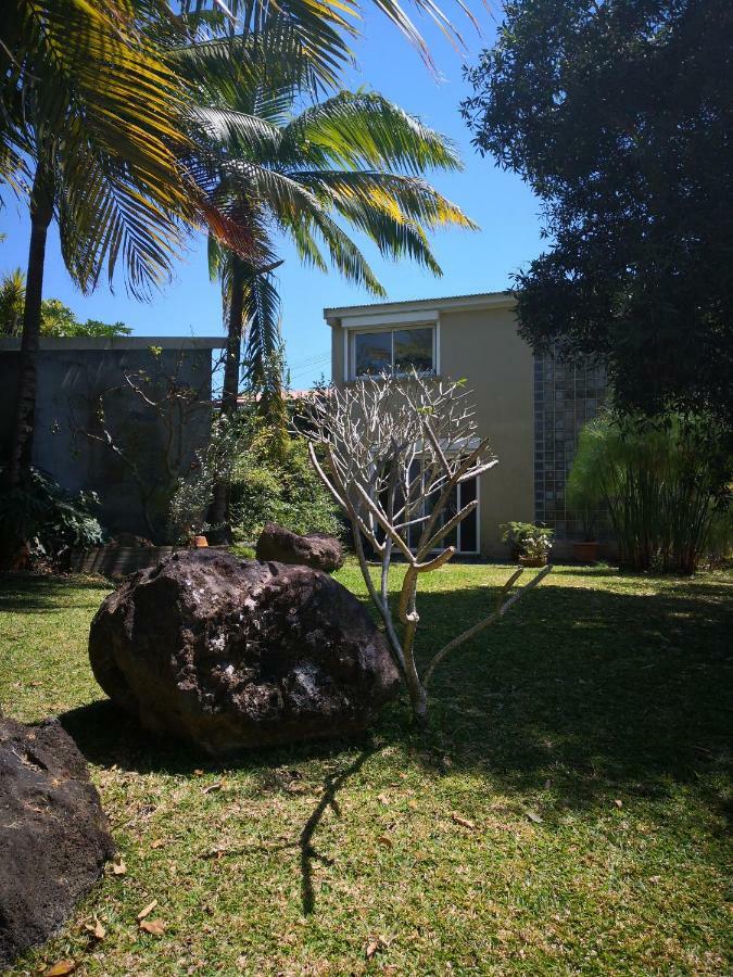 Villa Niagara Sainte-Suzanne Luaran gambar